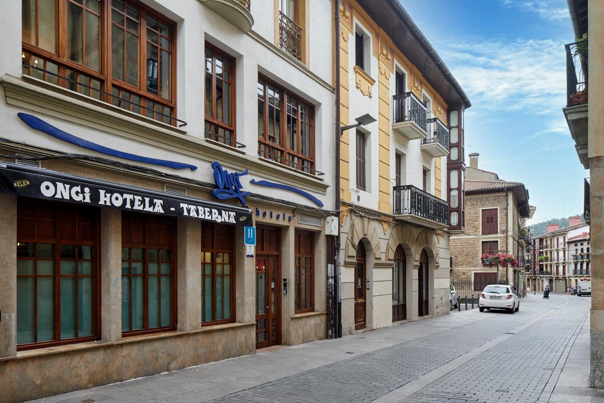 Iraipe Ongi Hotel Auto Check-In Oñati Exterior photo